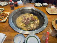 酸菜五花肉血肠-东北人家铁锅炖(水岸帝景店)