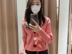 -URBAN REVIVO(济南领秀城贵和购物中心店)