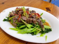 芥兰炒牛肉-肥弟大排档(汕樟路店)