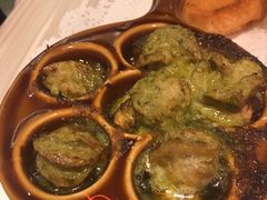 -必胜客(东大桥店)