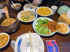 -满园烤鸭·春饼(丰科路万达店)