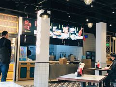 大堂-鲜得来排骨年糕(即墨路店)