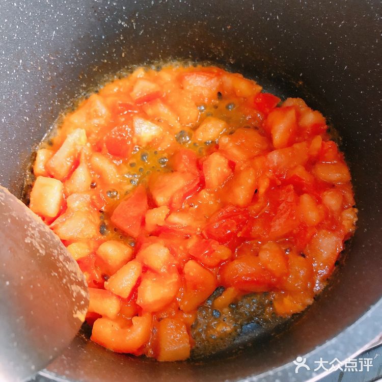 番茄金针菇豆腐汤——低脂又美味，懒人必备汤