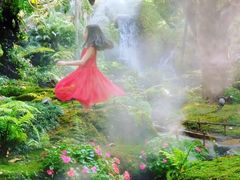 -Chom Cafe and Restaurant