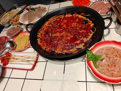 -卤校长老火锅(杨家坪直营店)