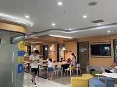 -沃尔得国际英语(泉城路校区)