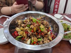 -湖南人家湘菜馆(镇江路店)
