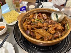 -胡须佬鸡煲四季火锅店(石厦西村直营店)