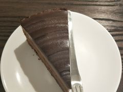 -有猫主题·治愈系猫咖(曾厝垵店)
