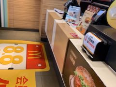 -麦当劳(红旗路店)
