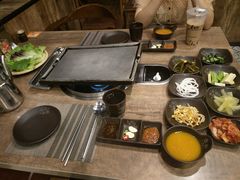 -香猪坊韩国烤肉专属门店(魏公村店)