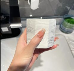 -爱美睫美甲会馆