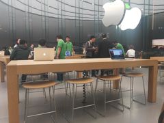 -Apple零售店(新街口店)