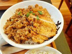 -熊吞·大碗丼烧肉饭(济宁万达广场店)