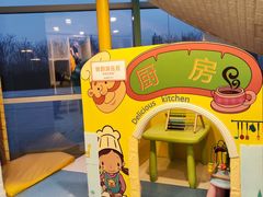 -极橙儿童齿科矫正中心(奥城店)