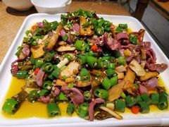 渝信馋嘴鸭胗-渝信川菜(西单店)