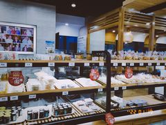 面包甜点陈列柜-鴻瑞興面馆(保利时光里店)