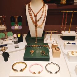 点击看大图 -OOAK设计师品牌概念店(新乐路店)