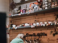 -Be Lived Cafe比例咖啡(摩天轮店)