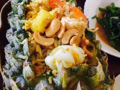 -Dang restaurant (patong phuket)