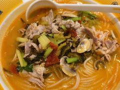 -粉小主·贵州酸汤牛肉粉(南京仙林金鹰店)