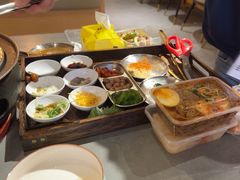 -围炉肉舍丹东海鲜烤肉·烤活鳗(步行街店)
