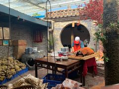 脆口烧肉-园林美食城·本土农家菜(杨和镇店)