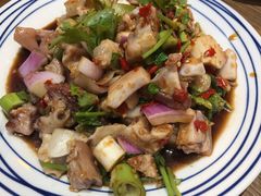 -二孃鸡爪爪(东风路总店)