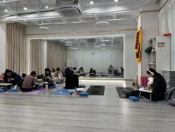 -亚太瑜伽普拉提学院