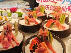 -雍容荟帝王蟹活龙虾展台自助(IFS黑金店)