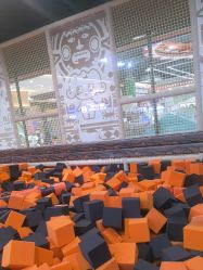 -卡通尼·Safari非洲探索乐园·生日会(金桥国际商业广场店)