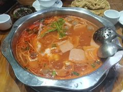 -凯里老街坊酸汤鱼(青云路店)