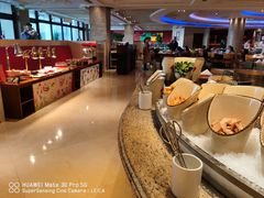 -咖啡苑自助餐厅·中国大饭店