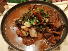 雪菜炖排骨-飞龙大酒店