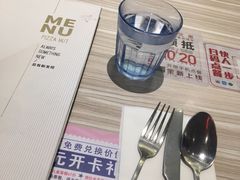-必胜客(东大桥店)
