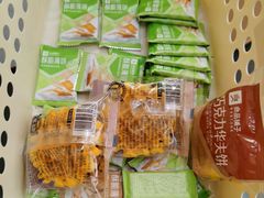 -良品铺子(白云新世界店)