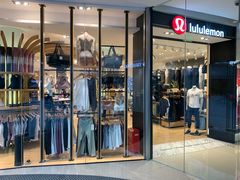 -lululemon(上海浦东IFC店)