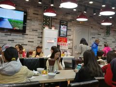 大堂-荔银肠粉(广州天河华利路店)