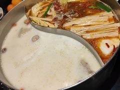 红焖带皮羊肉煲-捞王猪肚鸡火锅(财富中心店)