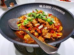 三年剁椒肉炒肉-味上湘菜馆(河马店)