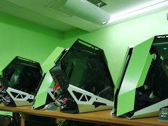 -栈逗电竞馆•电竞酒店(萧山旺角城店)