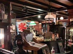 大堂-古董花园(思南路42弄小区店)