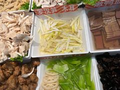 -椒锅锅·麻辣香锅(宝地广场城市集市店)