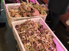 -顺鑫石门市场