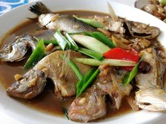 -鑫悦楼煎蟹·16年海鲜大排档