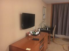 -无锡鼎尚皇冠酒店