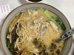 -明呈黄鱼面馆(斜土路店)