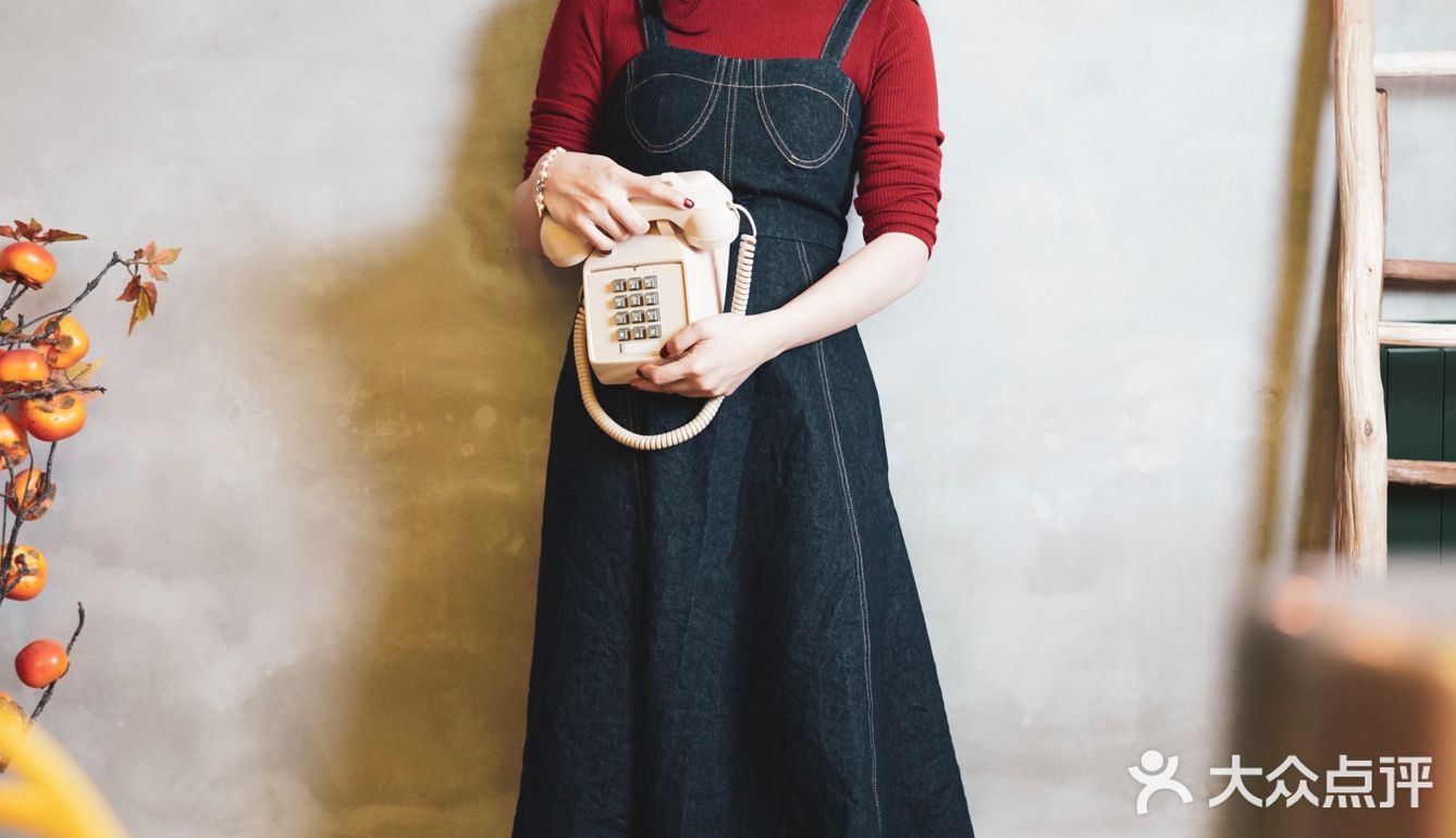 深圳拍照｜80年代旧物仓，复古画报随手拍📷