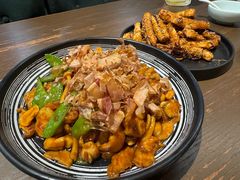 -梧桐树下(云锦世家店)