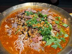 -张翻越·川渝冒菜·武汉黑鸭煲(城北万象城店)